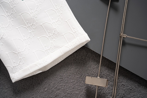 ブランドハーフパンツ素材ディテール